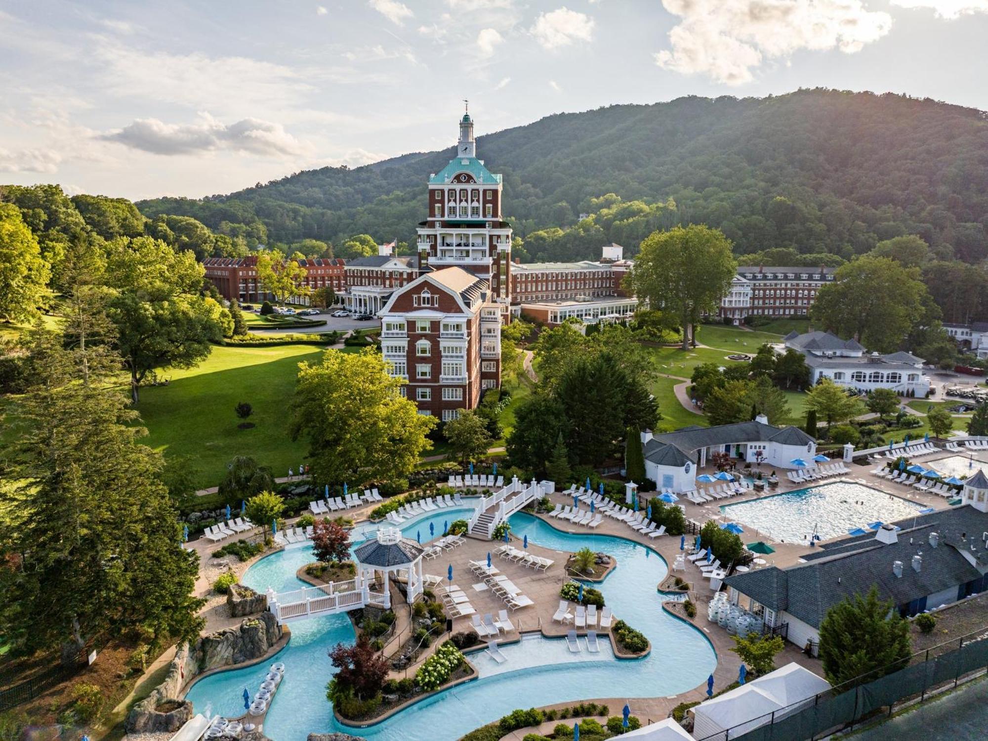 The Omni Homestead Resort & Spa Hot Springs Exteriör bild