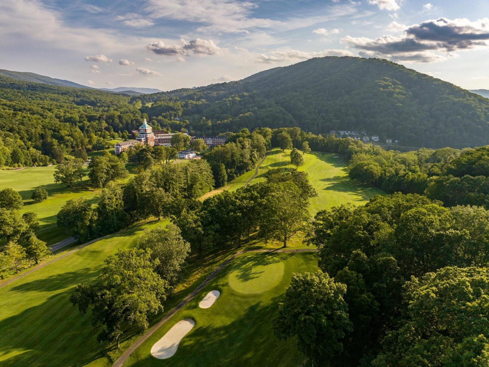 The Omni Homestead Resort & Spa Hot Springs Exteriör bild